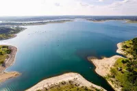 Couple's Lake View Getaway! - Kayaks, Paddle Boards + Pet Friendly -