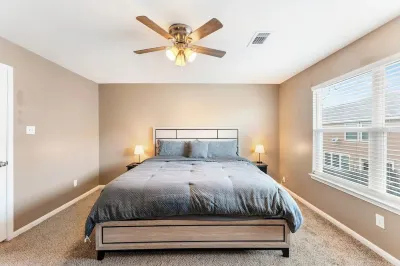 Fun Family Friendly Home Great Location in Houston 3BDR 2.5 Bath Hotels near Houston Underground