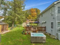 15% off monthly stays/Fall Vibez