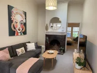 Beach Hideaway At Henley