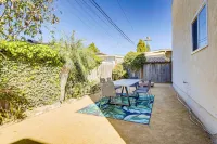 Luxe Three Bedroom Beach House with Private Patio