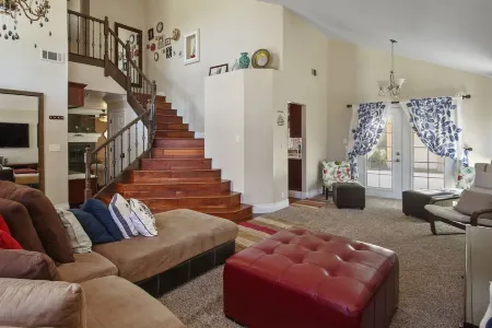 Casa de Lodi - Cozy Home Close to Vineyards