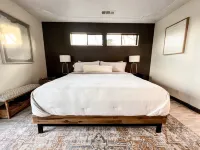 Luxury Home with Mount Shasta Views, Pool and Spa