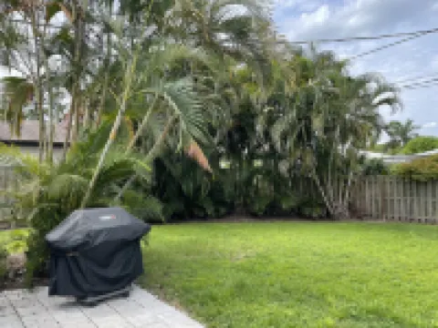 Peaceful and cozy beach house in North Naples