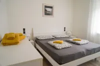 House stefi 2 M0230450730