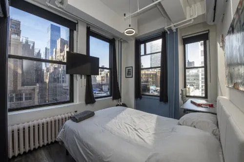 Madison Square Garden 6 Bedroom Loft