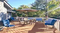 5 MINS walk to Beach - the vacation house of "Life of Sun, Sand & Sea"