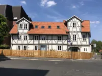Comfortable, quiet, central: boutique apartment near a mountain park and ICE train station Hotell i Bad Wilhelmshöhe