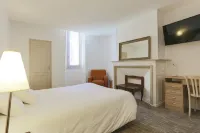 Hôtel du Clocher Hôtels à : Baraqueville