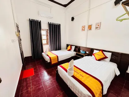 Jungle Backpackers Terrace View