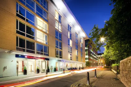 Hilton Garden Inn Bristol City Centre Отели рядом с достопримечательностью «Бристольский университет»