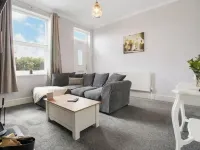 Cosy Green End Retreat Hotels in Wakefield