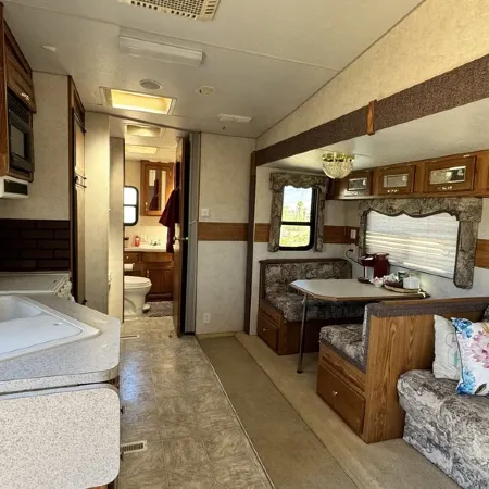 Serenity Oasis 5th Wheel Camper trailer