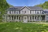 6 bed 7 Bath VT retreat - rent a former B&B Greybourne House,  Manchester VT