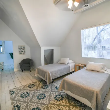 GREAT location across from YMCA. Can accommodate LARGE groups