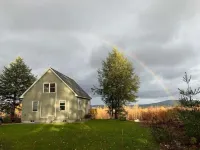 Tranquil Mountain View Home Near Downtown North ConwayMountain Views. Cable TV. Hotels in Madison