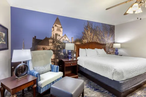 Clarion Pointe Sulphur Springs Hotel a Sulphur Springs