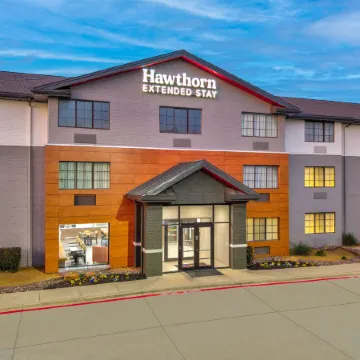 Hawthorn Extended Stay by Wyndham Bedford - Dallas