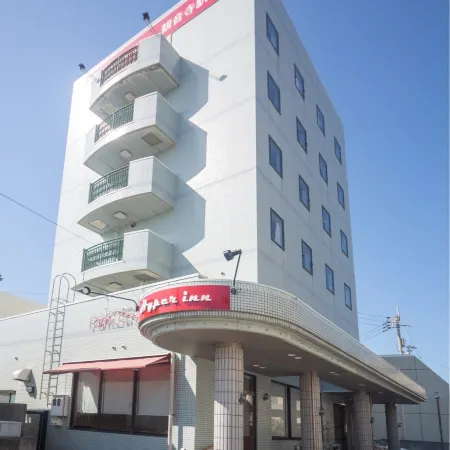 Hyper Inn Kanonji Ekimae