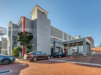 達拉斯公園中心商場阿勒克斯飯店及宴會廳 Valley House Gallery附近的飯店