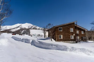 Annupuri Mountain View Lodge