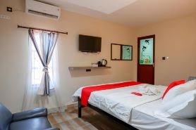 RedDoorz @ Jalan Jenderal Sudirman Palopo