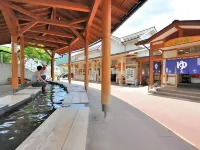 Nozaru Onsen Hostel