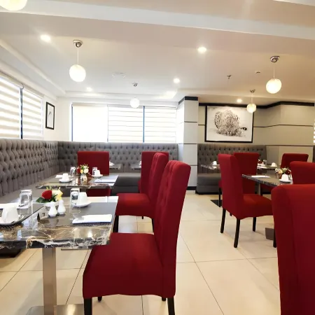 Belanova Apartments and Suites