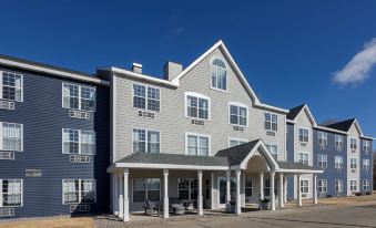 GrandStay Hotel & Suites Hastings