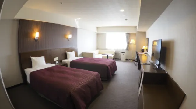 แคสเซิล อินน์ โทโยกาวะ โรงแรมใน