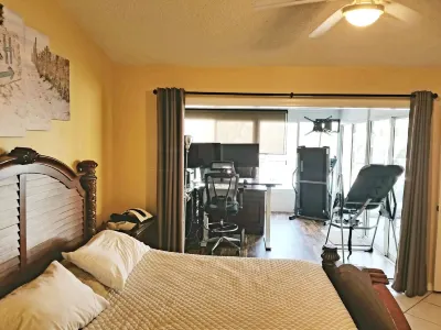 Apollo Beach Retreat Pet-Friendly 3Br w/ Private Heated Pool, Preserve & Beaches Hotel in zona Late Hours Urgent Care Center