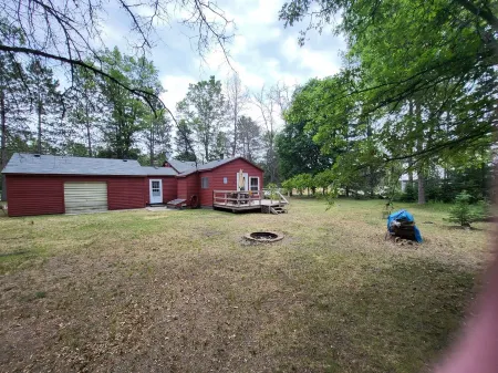 Beautiful Cabin near the AuSable River/Kayaks Included