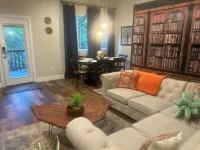 Chalet in the Majestic Redwoods 5 mins to Redwood National parks & Smith River.