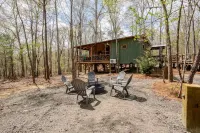 FoRest ReTreeT 2 bedroom•Hot Tub•Unique •Chatming•Adairsville•Cabin•Private