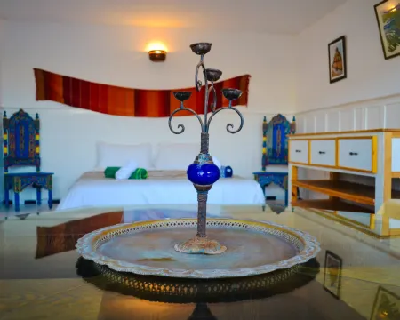 Ocean View, 5 bed Villa, Hot Tub, Sauna Hotels in Mirleft