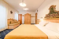 Pineta Pastry Hotel Hoteles cerca de Dolomites