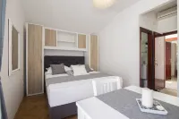 Apartments and Rooms Kapulica
