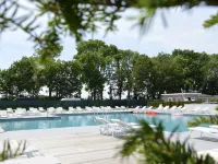 Chalet in Bemelen with Outdoor Fireplace Hotels in Berg en Terblijt