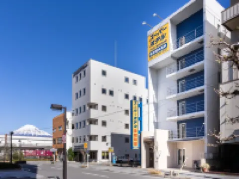 スーパーホテルJR富士駅前禁煙館 富士のホテル