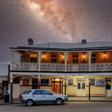 Commercial Travellers House