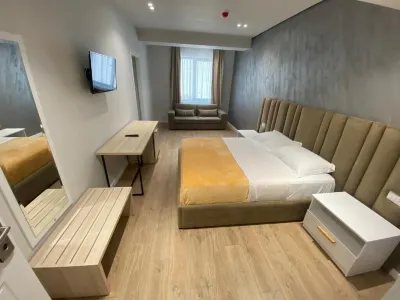 هوتل أليون Hotels near Rrota e Kuqe, Durrës