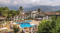Orka Village Hisarönü - piscina