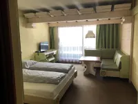 Das Kronenhotel Hotel a Gemeinde Scharnitz