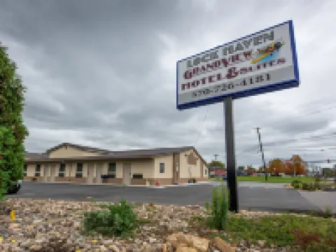 鎖港大視角酒店 克林頓縣酒店