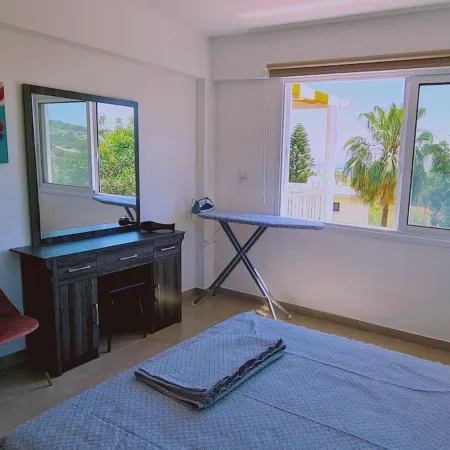 42 Pro -Stay Symphony Apartment