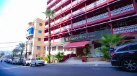 Manara Riva Suites Hotels in Бейрут