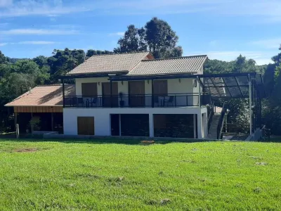 Invernada Blessmann Hotels in Sao Valentim do Sul