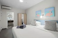 The Beach House Hotels in Willemstad