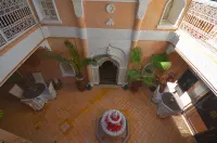 Riad Palais des Princesses & Spa Hotels near AGAFAY DESERT: Dinner ,Camel Ride ,BERBER CAMP, QUAD