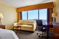 Hilton Knoxville Hotels in Knoxville